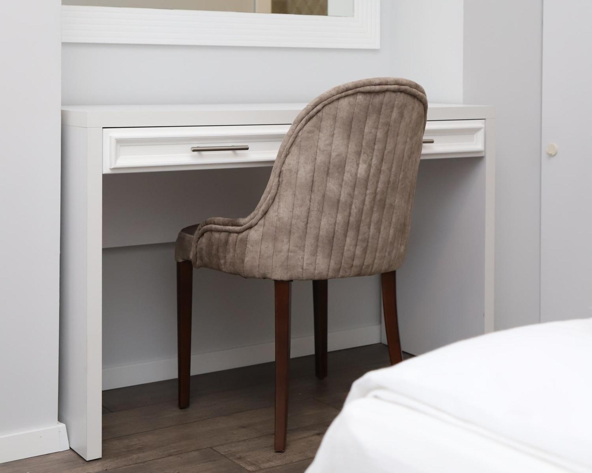 Sky Hotel Prizren Eksteriør billede